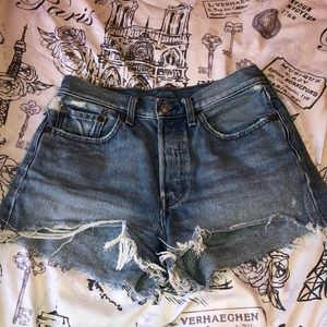 Levi Jean Shorts